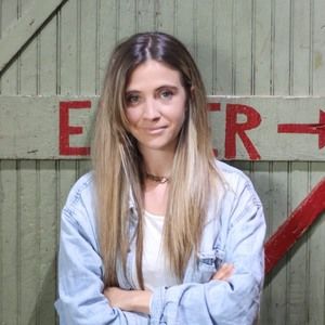 Meet your Posher, Jenna